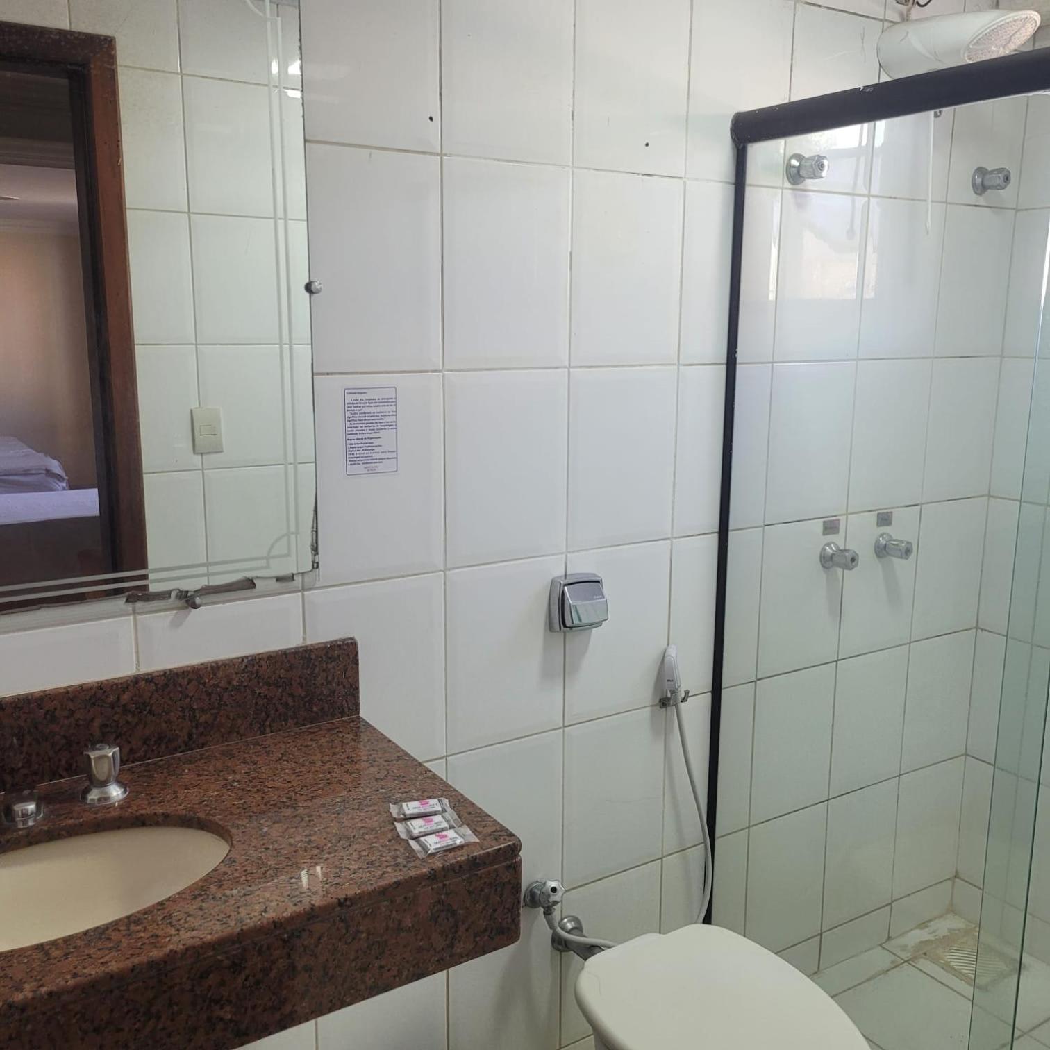 Gran Roza Hotel Patos de Minas Extérieur photo